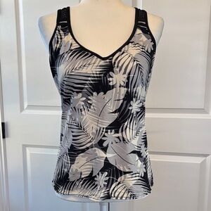 ZeroXposur Black and White Tankini Top.